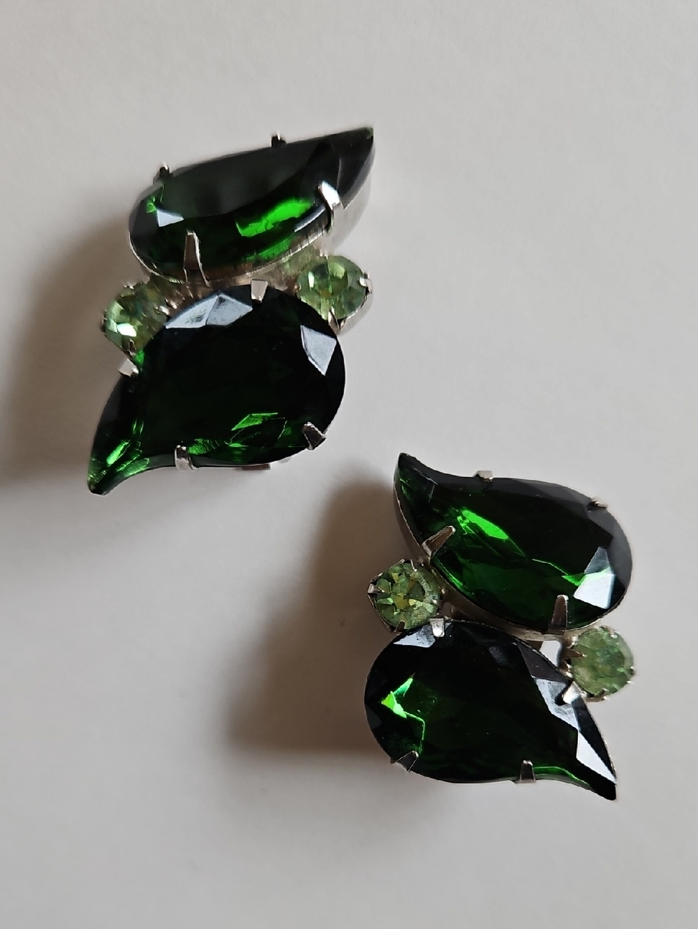 Emerald and Light Green Teardrop Rhinestone Clip-On Earrings Silver Tone Chunky